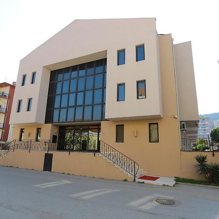 Montania Town Hotel Mudanya Bursa Buitenkant foto