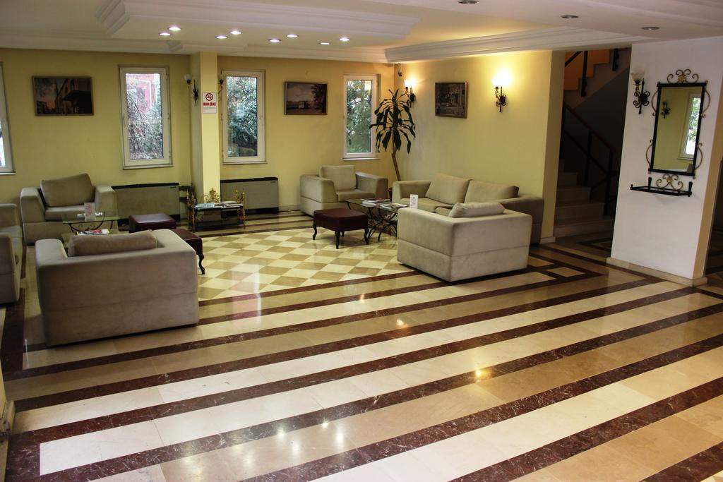 Montania Town Hotel Mudanya Bursa Buitenkant foto